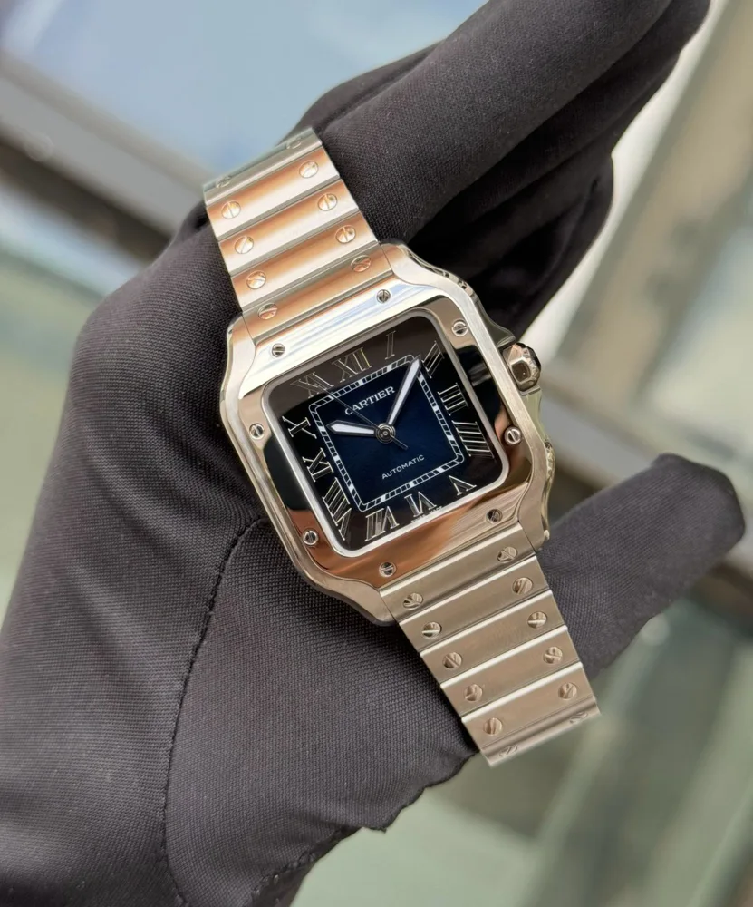 De Cartier Blue Dial Medium 2024